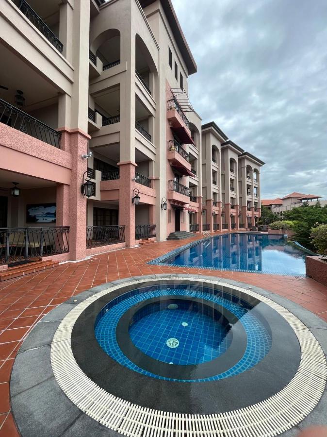 Casa Del Rio Residences Malacca Exteriör bild