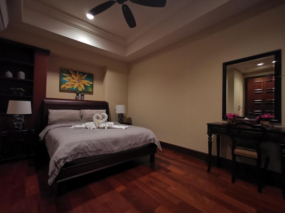 Casa Del Rio Residences Malacca Exteriör bild